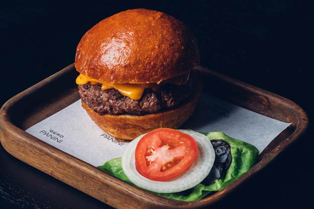 Roteiro SP: Dia do Hambúrguer com pegada internacional