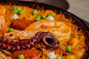 Fideuá do Paellas Pepe, por chef Fábio Benedetti - Foto: Instagram @paellaspepe