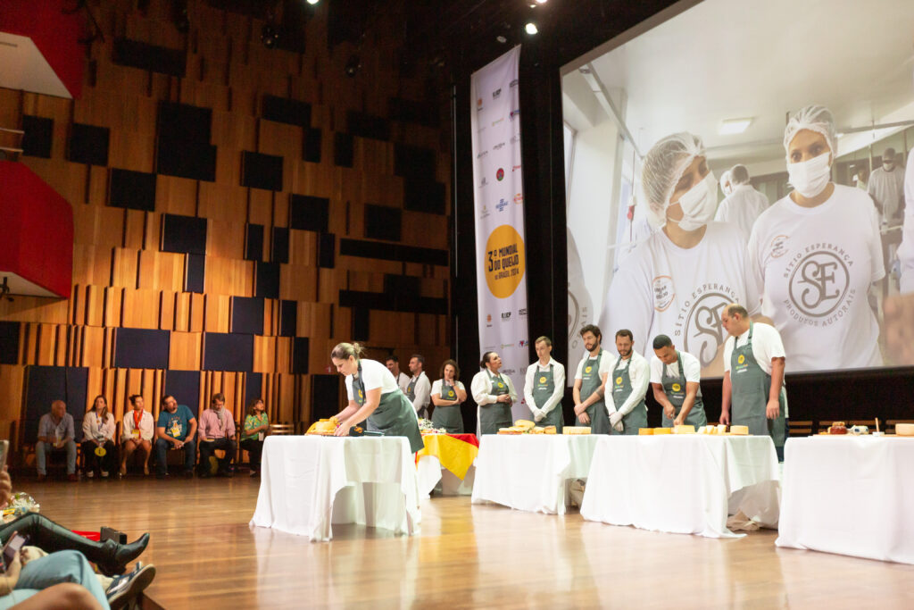 A quarta edição do Mundial do Queijo Brasil reuniu produtores, especialistas e profissionais do setor em São Paulo, refletindo o amadurecimento da cultura queijeira no país. | Foto: Divulgação/SerTãoBras